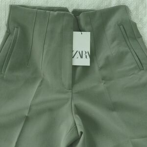 Zara light green high waist dart front pants. RARE color